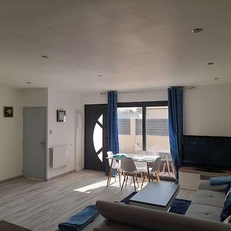 Belle Maison Neuve A 15 Min De Bordeaux Et 35 Min سيستاس المظهر الخارجي الصورة
